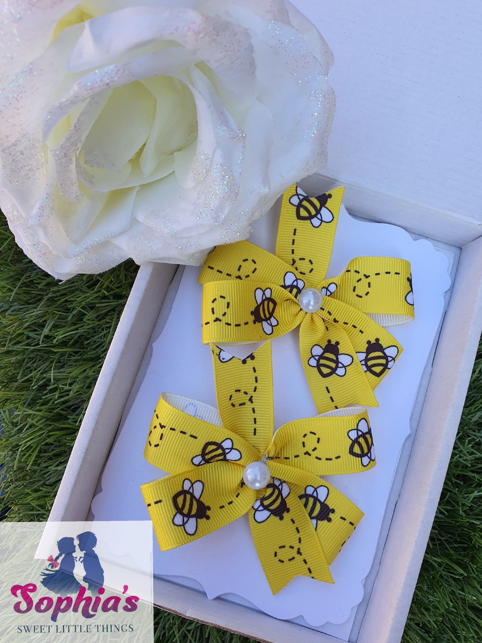 Sunflower Yellow Bumble Bee Bows (Set)