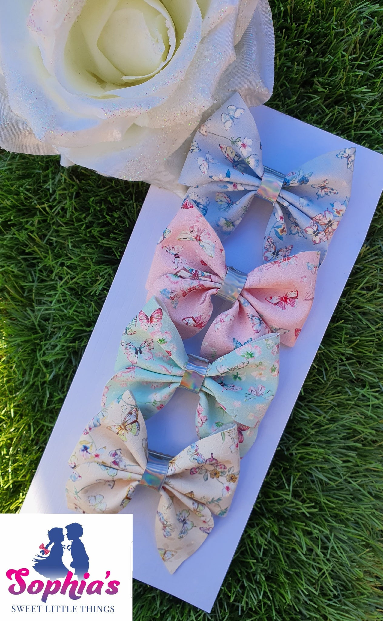 Floral Polly Pinch Bows